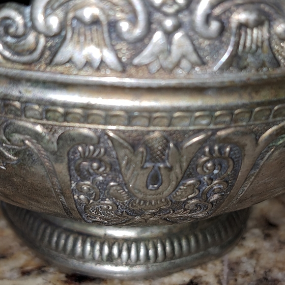 Lovely Vintage Ds Company Silver Plated Bowl/ Cauldron With Swing Handles - Picture 3 of 4